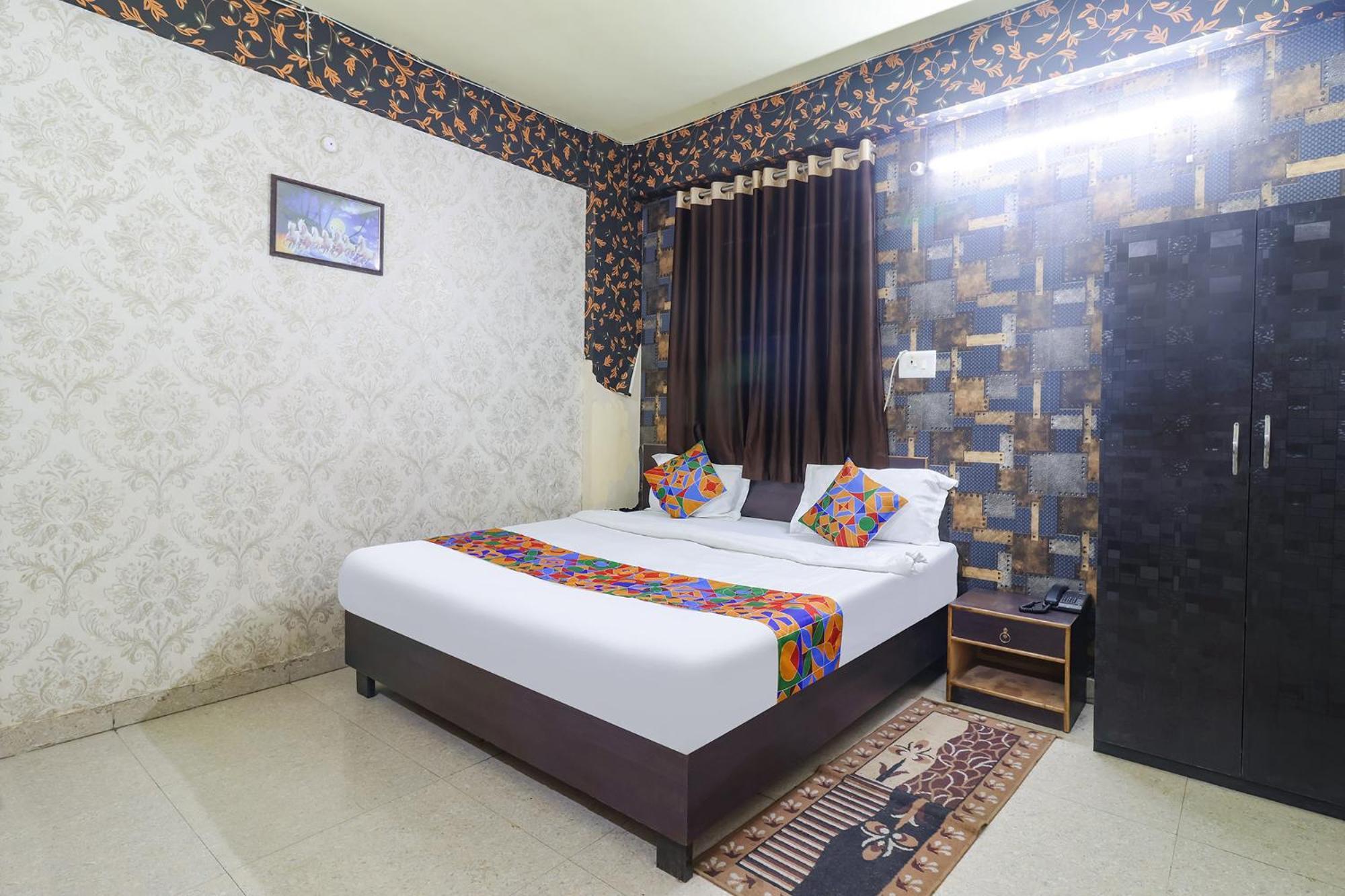 Fabexpress Swarn Fortune Inn Danapur Buitenkant foto